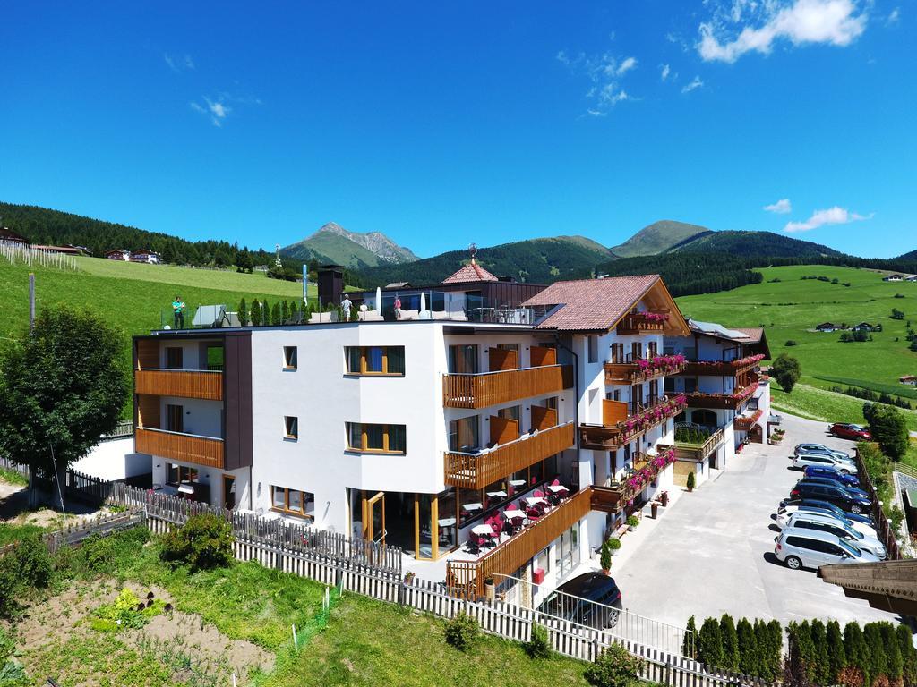 Hotel Kristall Маранца Экстерьер фото