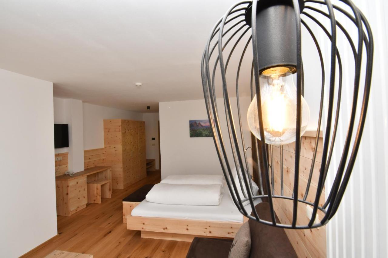 Hotel Kristall Маранца Экстерьер фото
